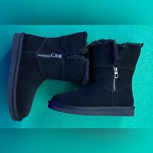 Koolaburra UGG Black Shearling Sheepskin Black Boots